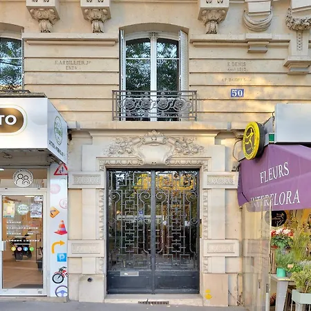 Poliveau - Welkeys Appartamento Parigi
